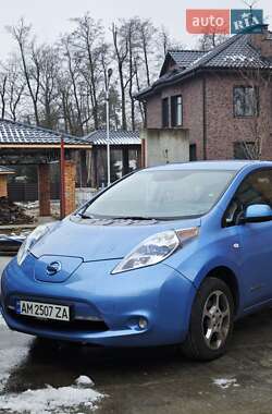 Хетчбек Nissan Leaf 2011 в Києві