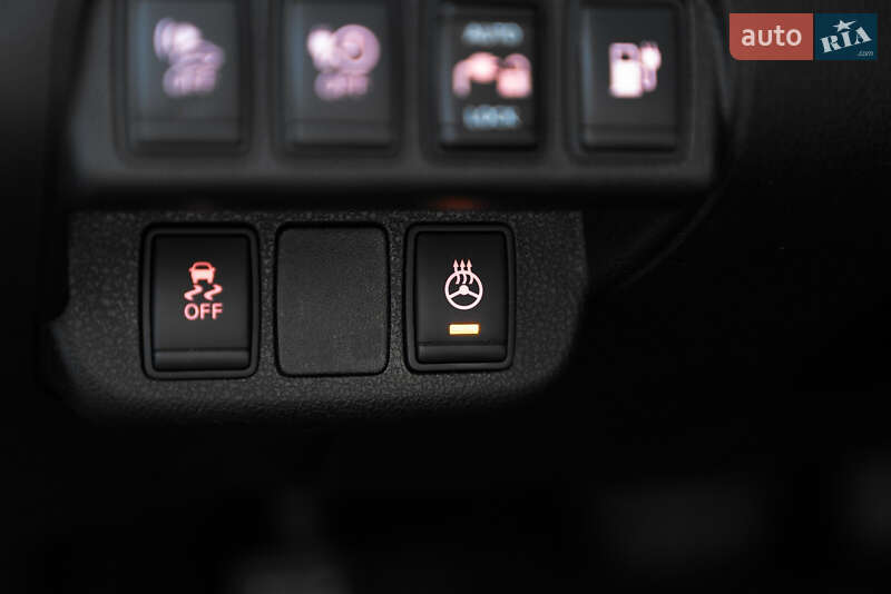 Хэтчбек Nissan Leaf 2016 в Киеве