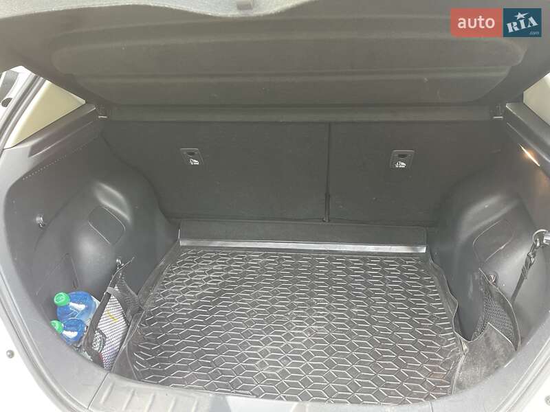 Хэтчбек Nissan Leaf 2021 в Измаиле