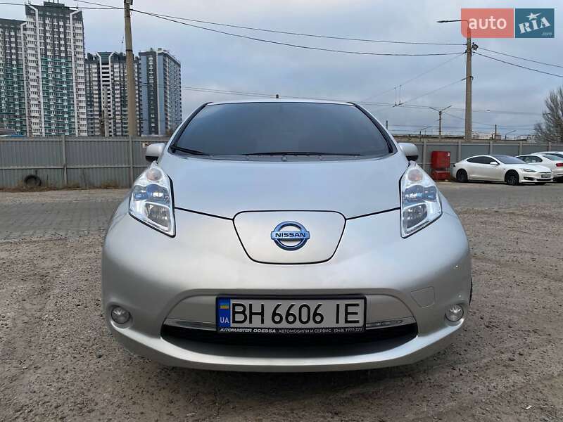 Nissan Leaf 2014