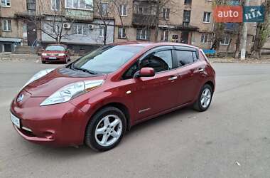 Хетчбек Nissan Leaf 2014 в Кривому Розі