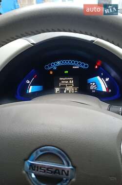 Хетчбек Nissan Leaf 2012 в Запоріжжі