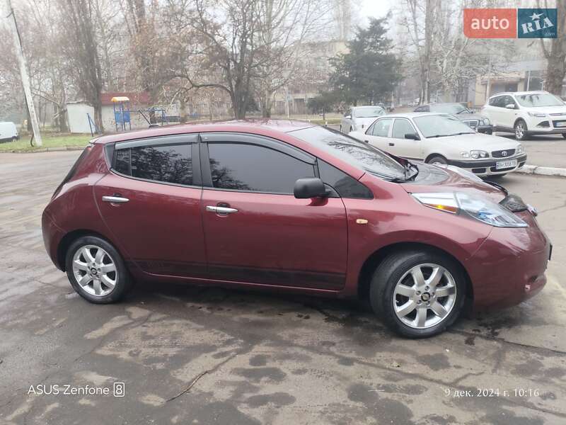 Хэтчбек Nissan Leaf 2016 в Одессе фото 12 Хэтчбек Nissan Leaf 2016 в Одессе