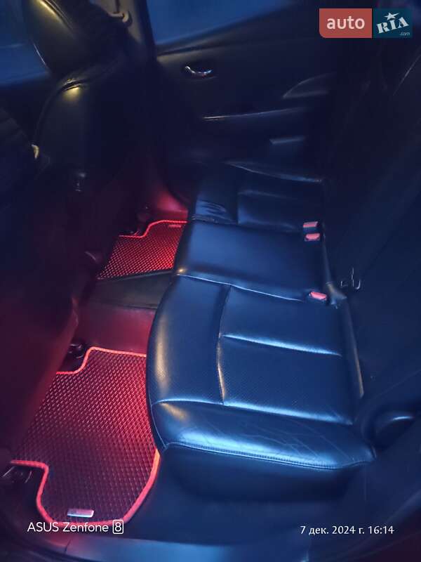 Хэтчбек Nissan Leaf 2016 в Одессе фото 17 Хэтчбек Nissan Leaf 2016 в Одессе