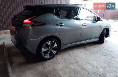 Хетчбек Nissan Leaf 2019 в Черкасах