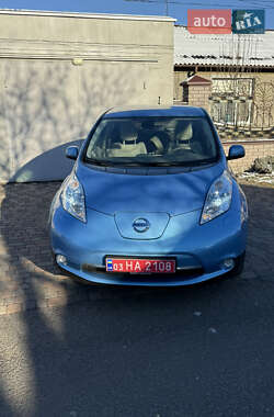 Хетчбек Nissan Leaf 2012 в Луцьку