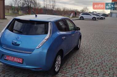 Хетчбек Nissan Leaf 2012 в Івано-Франківську