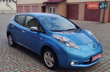 Хетчбек Nissan Leaf 2012 в Івано-Франківську