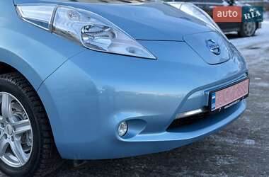 Хэтчбек Nissan Leaf 2016 в Ровно