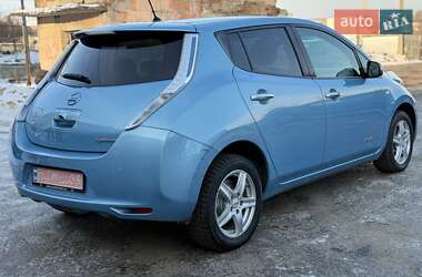 Хэтчбек Nissan Leaf 2016 в Ровно