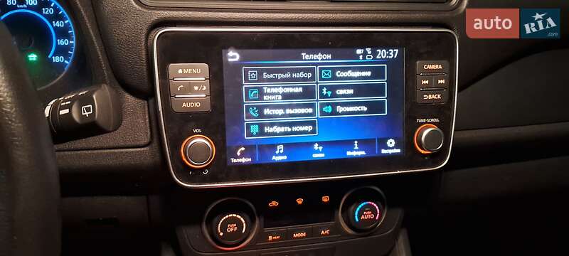 Хэтчбек Nissan Leaf 2021 в Стрые