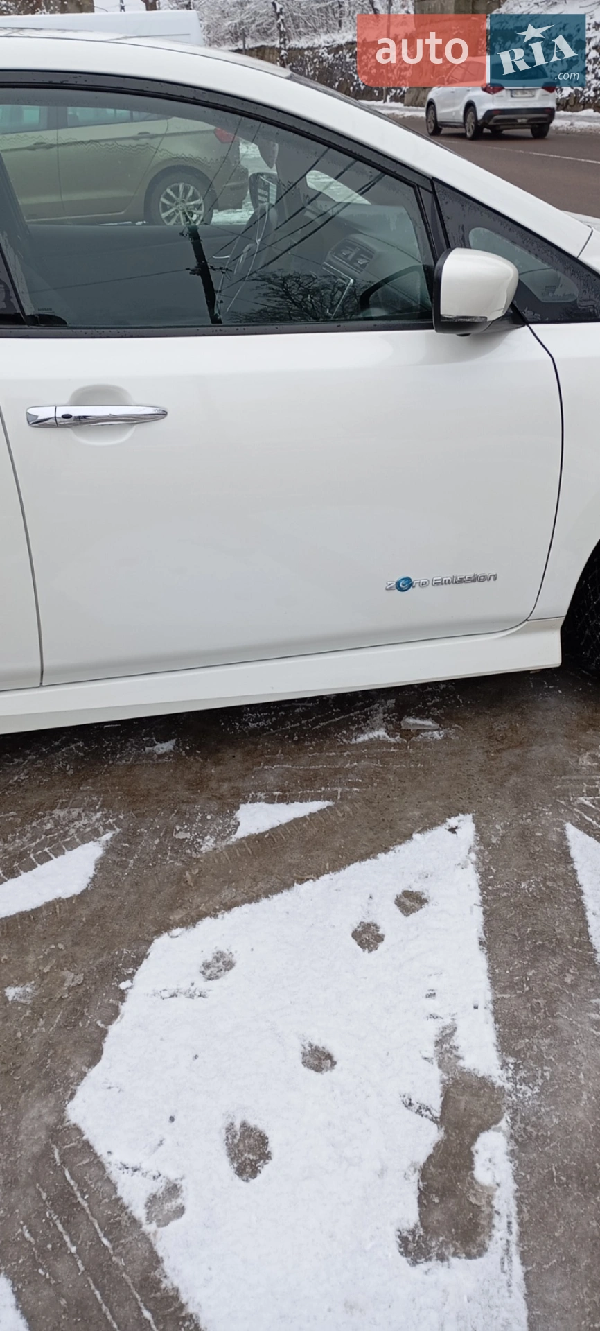 2017 Nissan Leaf - мініатюра 2