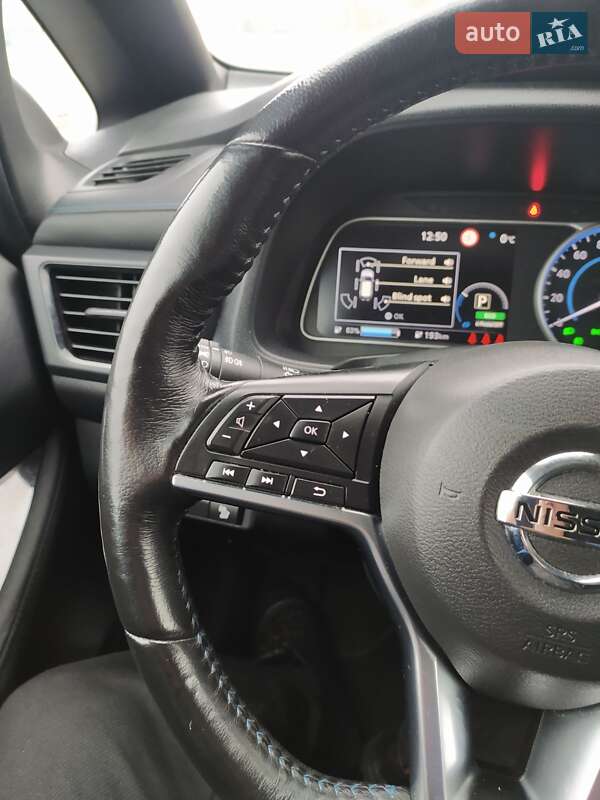 Хэтчбек Nissan Leaf 2018 в Боярке