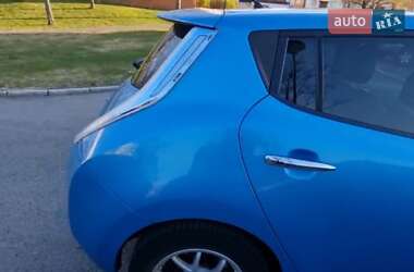 Хэтчбек Nissan Leaf 2012 в Кривом Роге