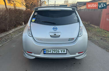 Хетчбек Nissan Leaf 2015 в Одесі