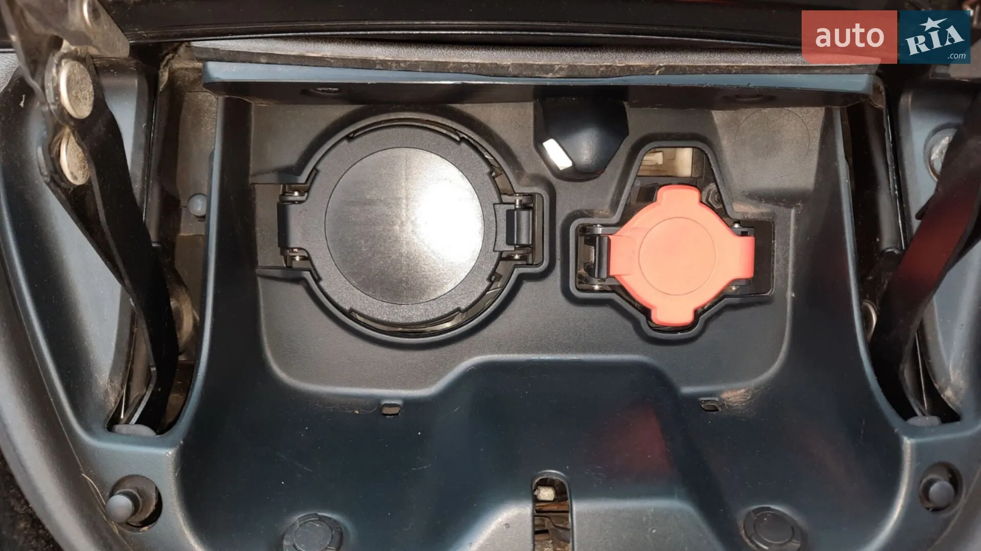 2013 Nissan Leaf - мініатюра 8
