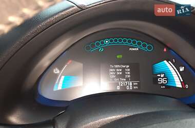 Хетчбек Nissan Leaf 2013 в Одесі