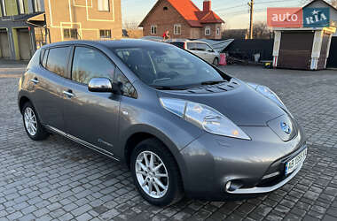 Хетчбек Nissan Leaf 2014 в Вінниці