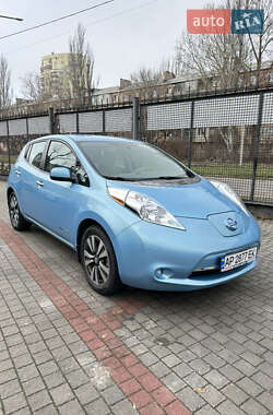 Хетчбек Nissan Leaf 2014 в Запоріжжі