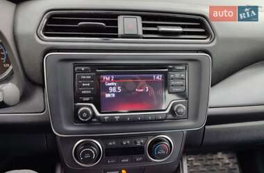 Хетчбек Nissan Leaf 2018 в Білогородці