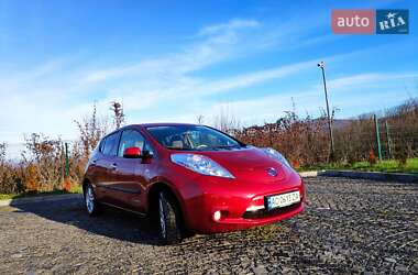 Хэтчбек Nissan Leaf 2012 в Иршаве