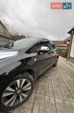 Хетчбек Nissan Leaf 2013 в Харкові