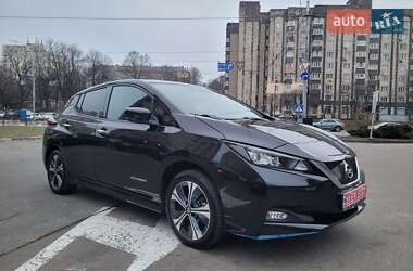 Хетчбек Nissan Leaf 2019 в Києві