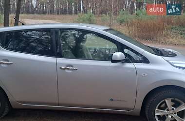 Хетчбек Nissan Leaf 2012 в Кременчуці