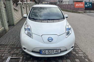 Хэтчбек Nissan Leaf 2015 в Черновцах