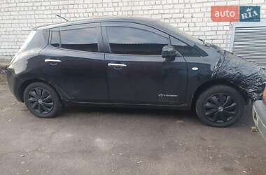 Хетчбек Nissan Leaf 2013 в Житомирі