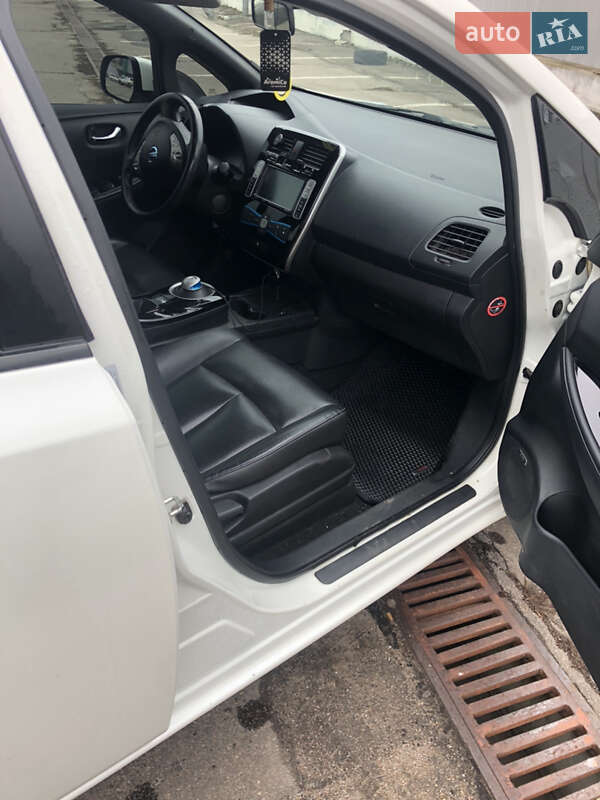 Хэтчбек Nissan Leaf 2016 в Николаеве фото 9 Хэтчбек Nissan Leaf 2016 в Николаеве