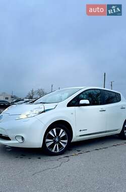 Хетчбек Nissan Leaf 2013 в Кременчуці