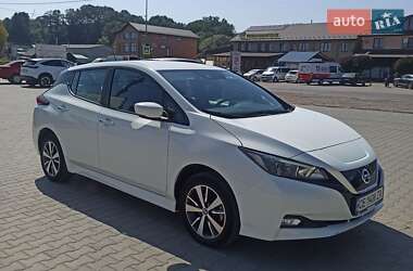 Хэтчбек Nissan Leaf 2018 в Черновцах