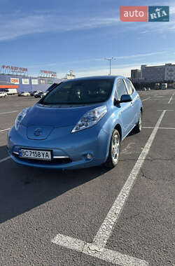 Хетчбек Nissan Leaf 2012 в Івано-Франково