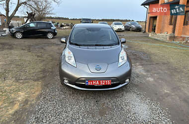 Хетчбек Nissan Leaf 2015 в Луцьку