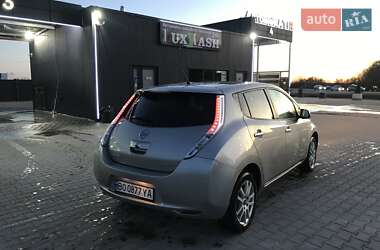 Хетчбек Nissan Leaf 2015 в Тернополі