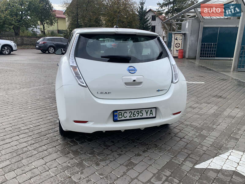 Хетчбек Nissan Leaf 2016 в Львові