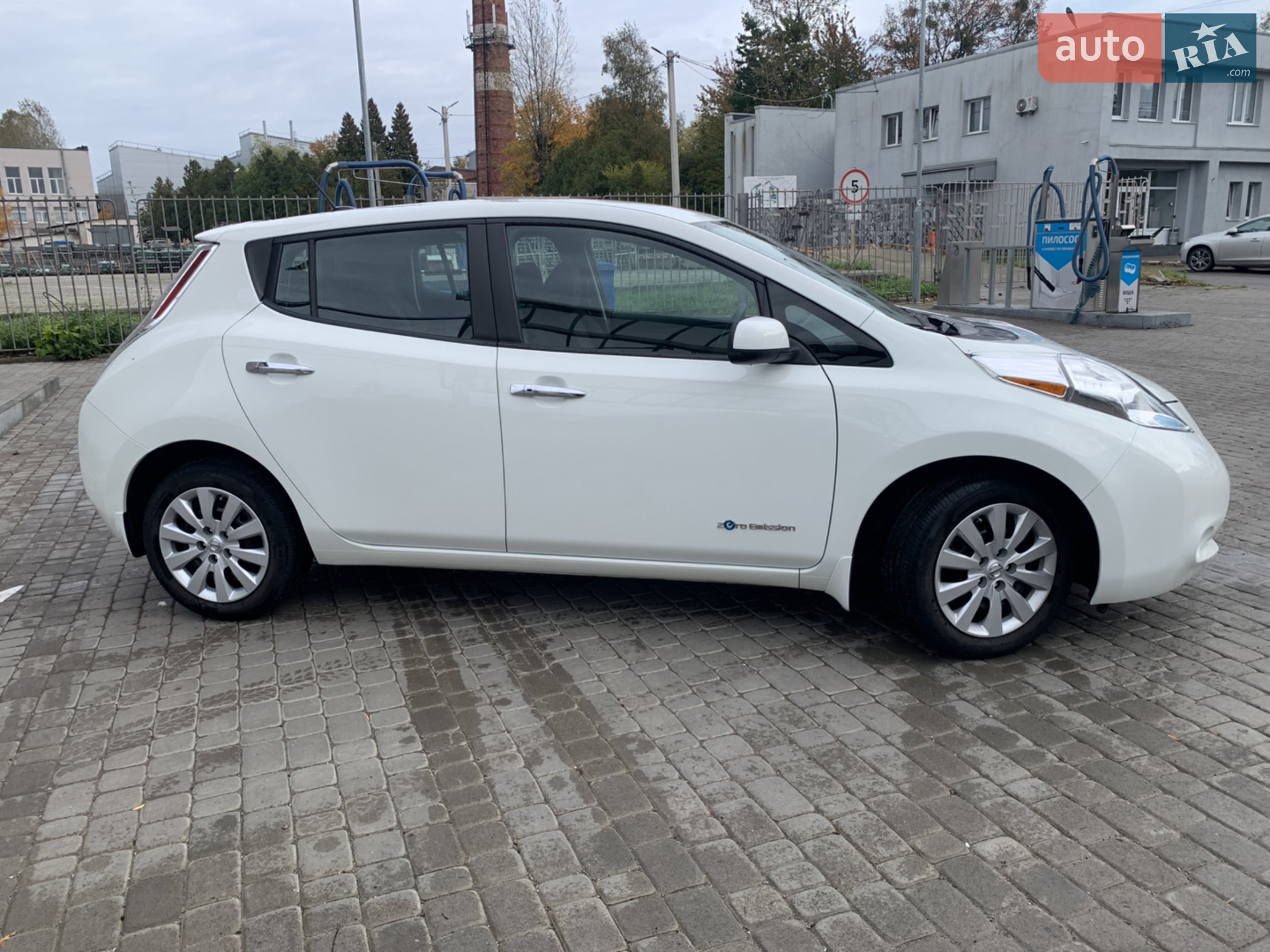 2016 Nissan Leaf - мініатюра 9