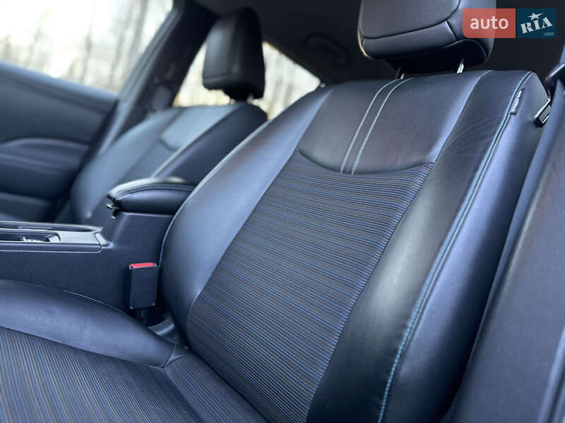 Хэтчбек Nissan Leaf 2019 в Дрогобыче