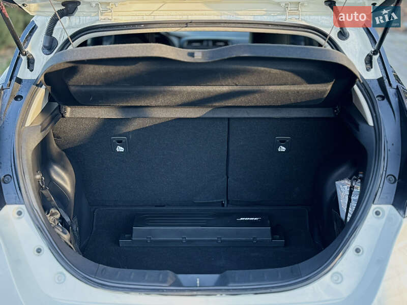 Хэтчбек Nissan Leaf 2019 в Дрогобыче