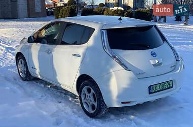 Хетчбек Nissan Leaf 2016 в Хмельницькому