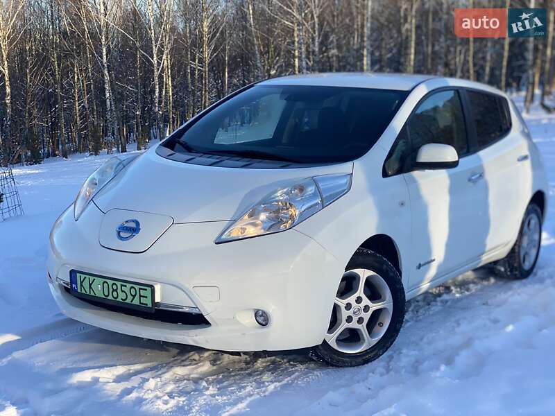 Хетчбек Nissan Leaf 2016 в Хмельницькому