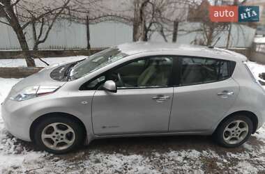 Хэтчбек Nissan Leaf 2012 в Хмельницком