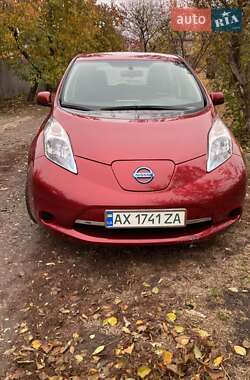 Хетчбек Nissan Leaf 2015 в Харкові