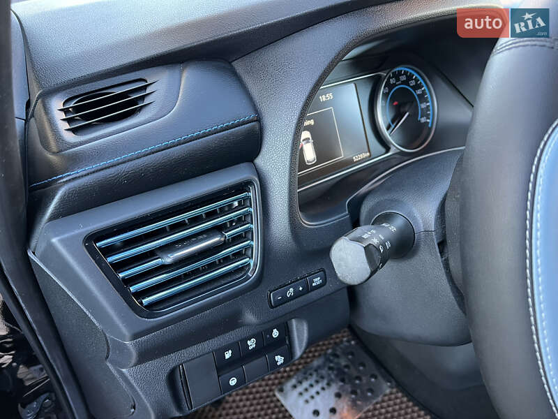 Хетчбек Nissan Leaf 2019 в Львові фото 16 Хетчбек Nissan Leaf 2019 в Львові