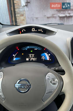 Хэтчбек Nissan Leaf 2011 в Черкассах