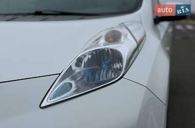 Хетчбек Nissan Leaf 2014 в Києві