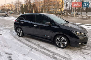 Хетчбек Nissan Leaf 2019 в Києві