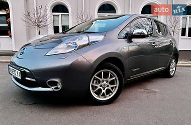 Хетчбек Nissan Leaf 2013 в Вінниці