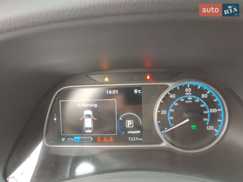 Хэтчбек Nissan Leaf 2023 в Белой Церкви